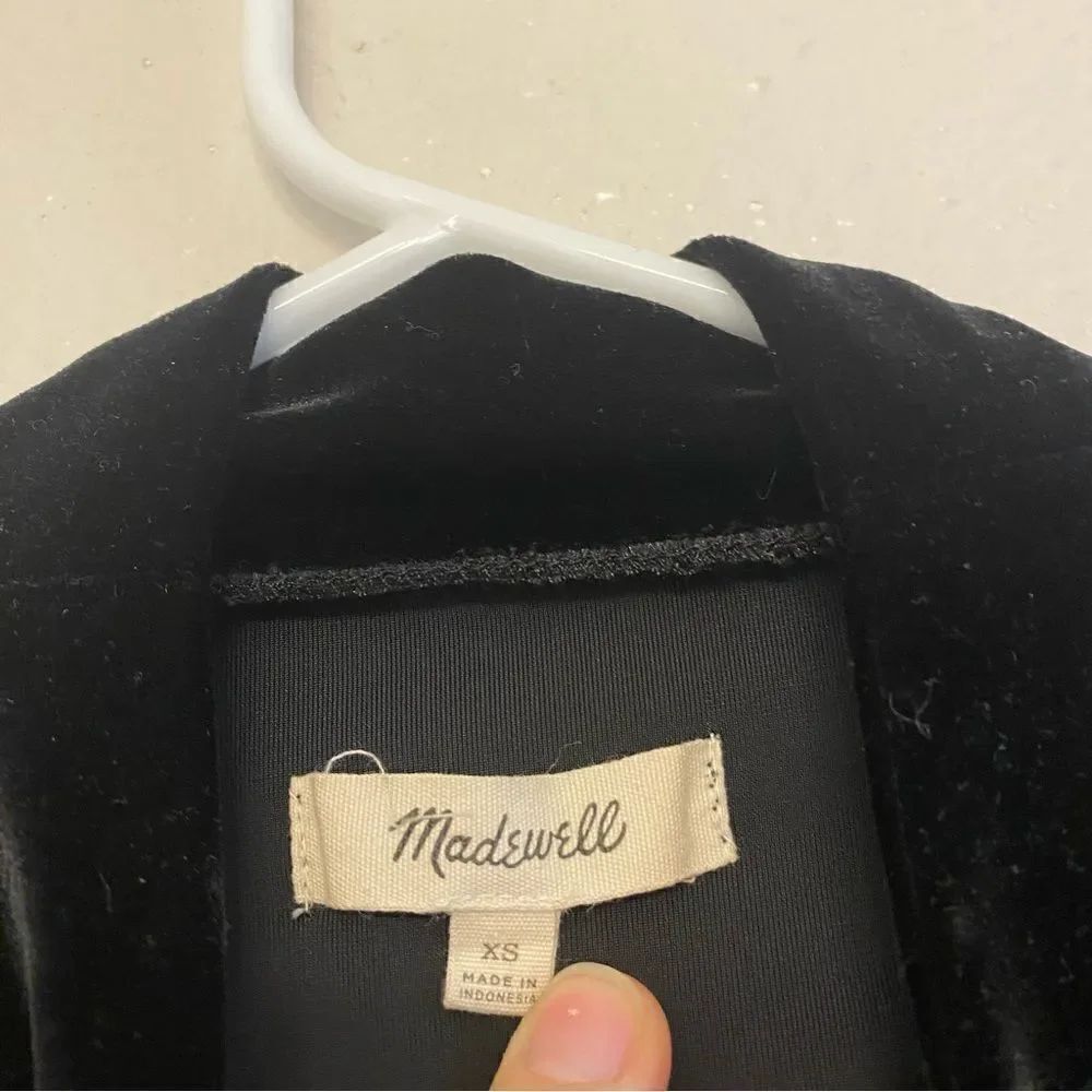 Madewell Velvet Mockneck Tee top blouse Black romantic, goth oversized boho XS - Picture 9 of 11